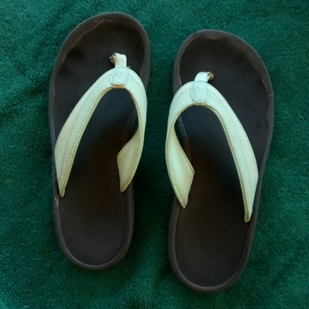 Olukai flip flops